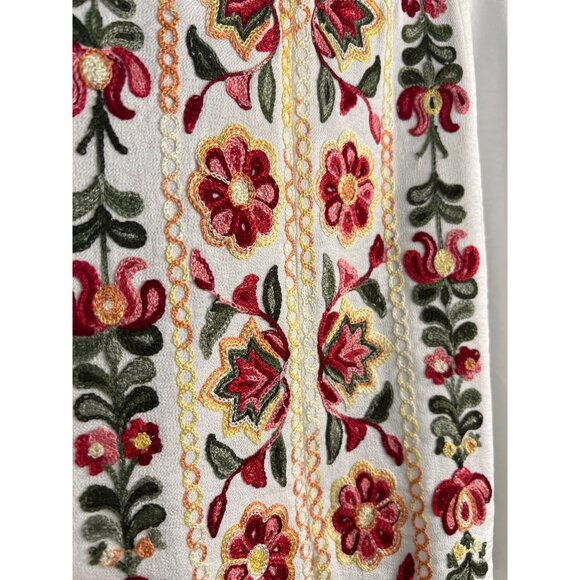 NYCC Womens 2X White Blouse With Floral Embroidery - Picture 5 of 8